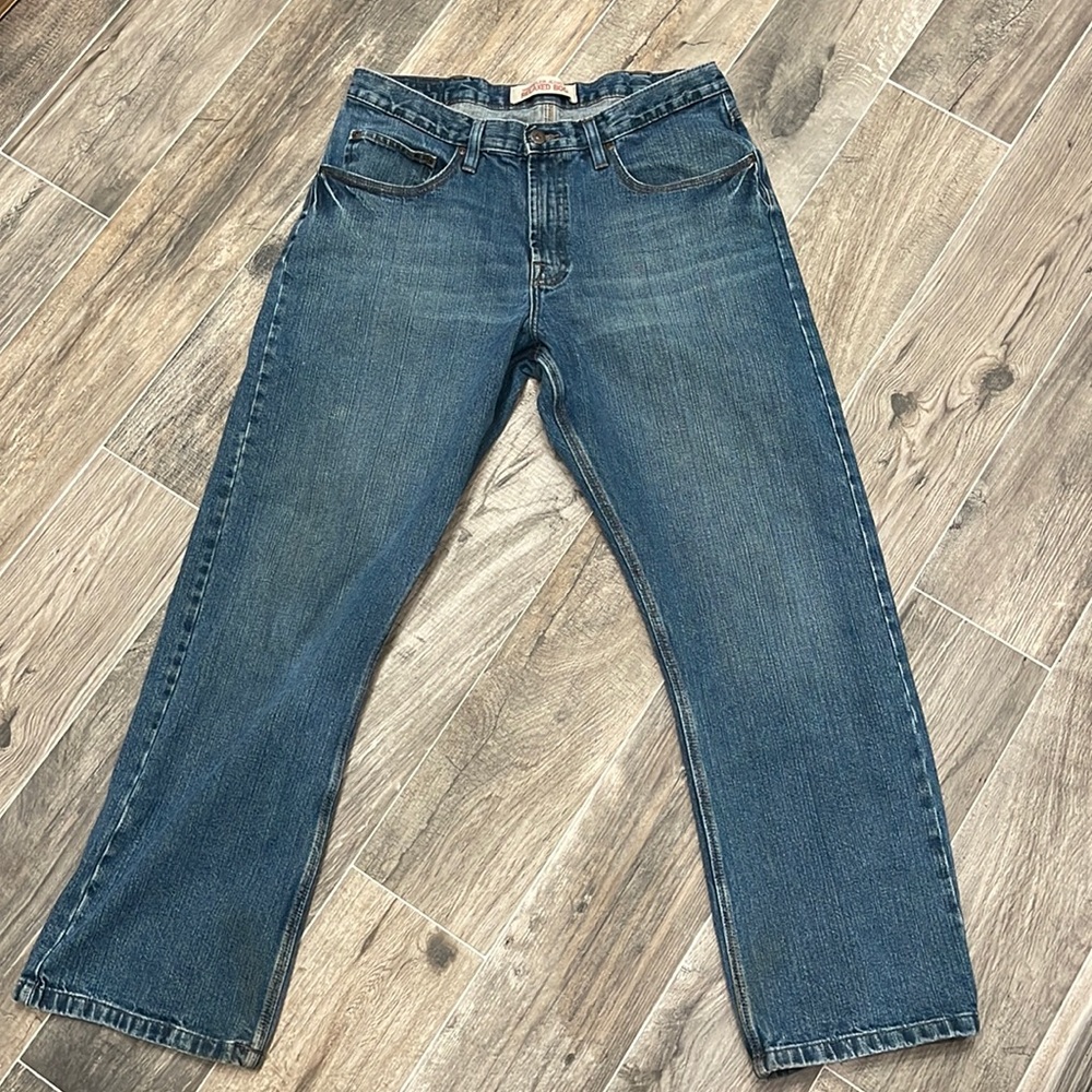 34x30 Relaxed Boot Cut Wrangler jeans